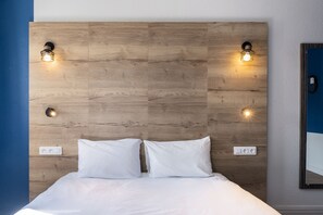 Chambre, 1 lit double (Pop) | Décoration personnalisée, ameublement personnalisé, bureau