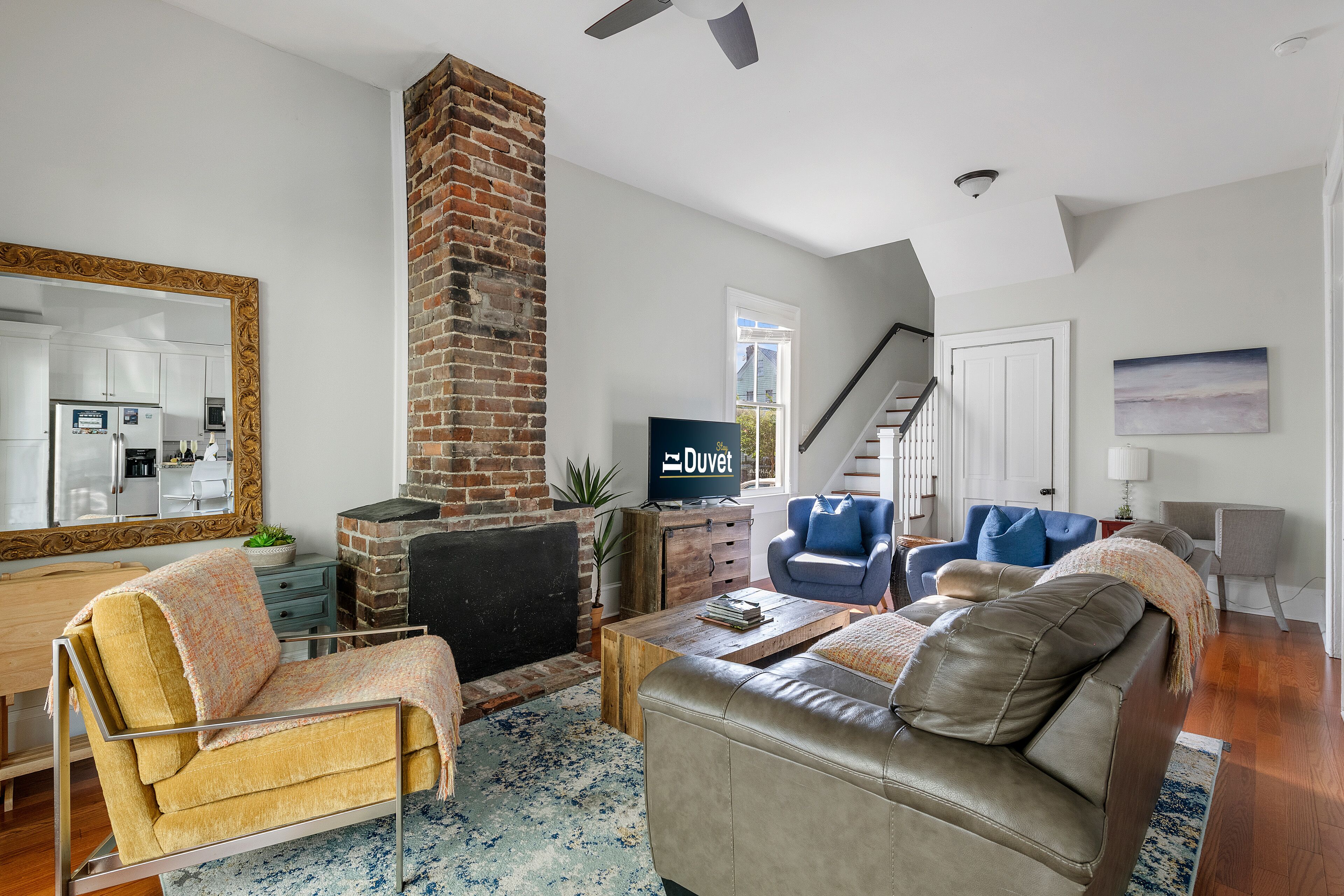 Sapphire by StayDuvet | Walk to Restaurants & Bars