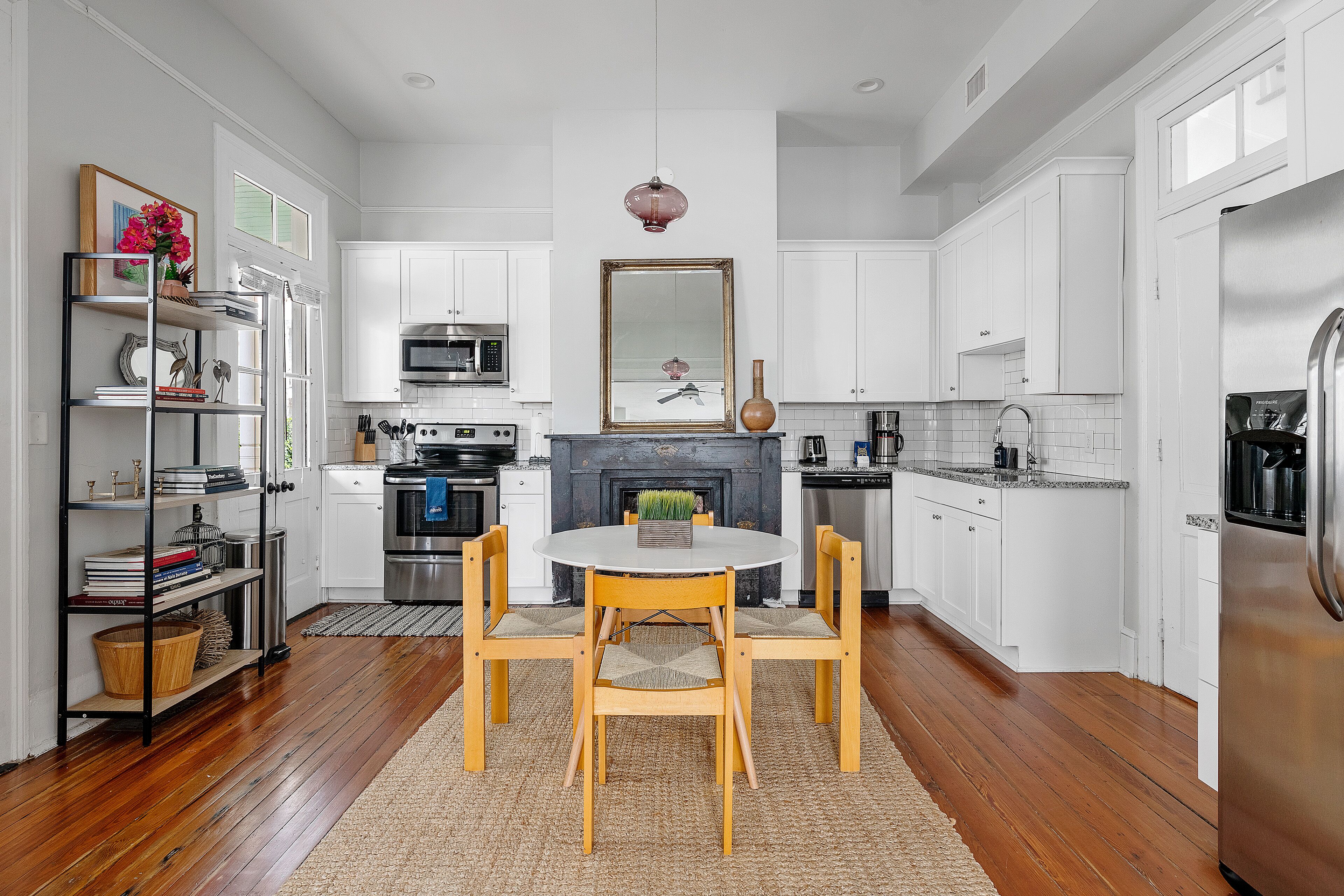 Sunflower Suite by StayDuvet 2 Blocks to King!