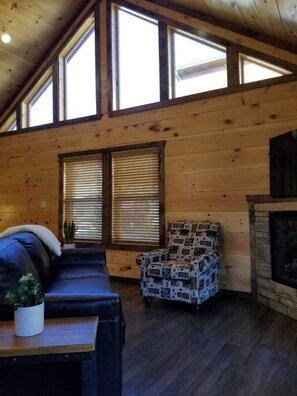 Smart TV, fireplace, table football