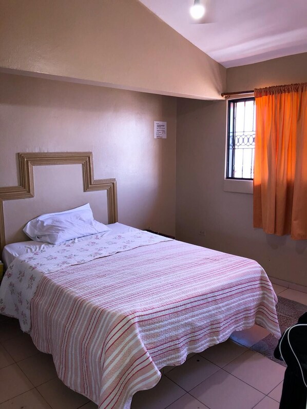 Free WiFi, bed sheets
