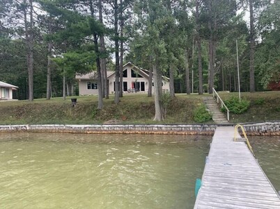 Espectacular casa de cinco dormitorios en Lewiston