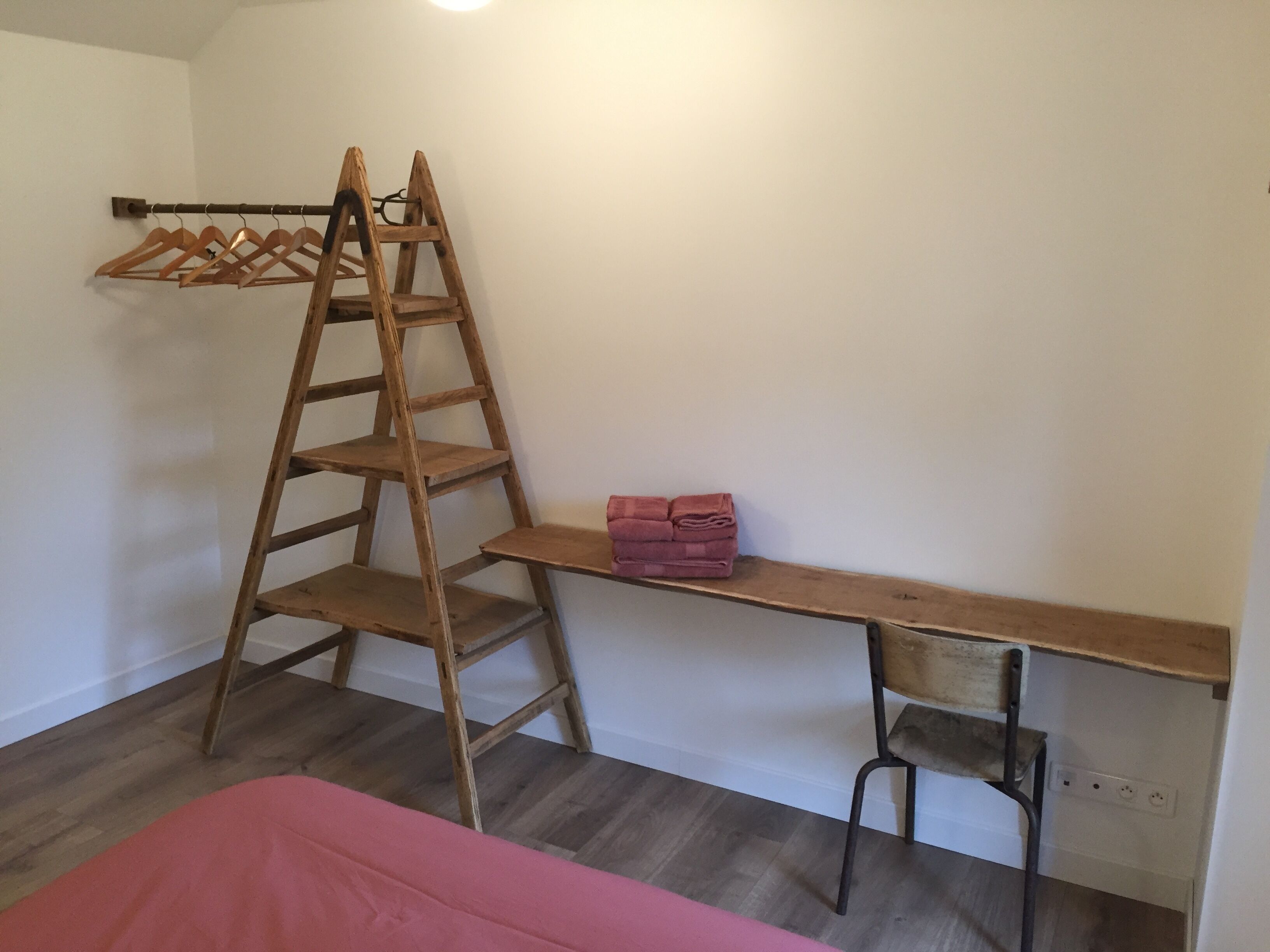 gite le "nid du pouillot" 6-8 people south Essonne