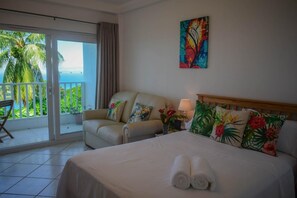 Iron/ironing board, free WiFi, bed sheets - Morne Seaview Studio 5 (Castries)