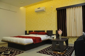 Executive Triple Room