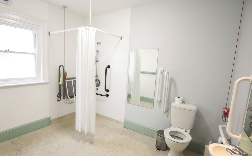 The Manor House by null