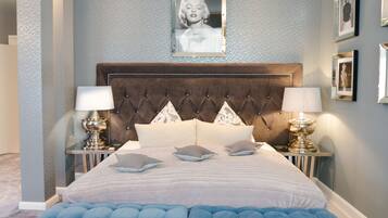 1 chambre, décoration personnalisée, ameublement personnalisé