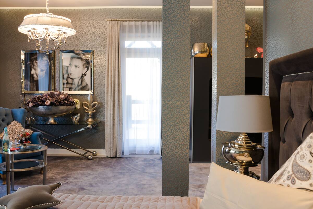 suite (diamant) | living area | flat-screen tv