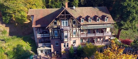 Overnatningsstedets facade