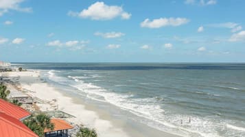 Casa geminada, 3 quartos | Praia | Na praia