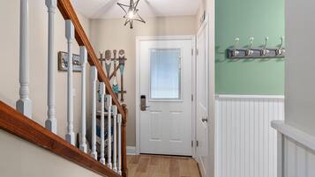 Casa geminada, 2 quartos | 2 quartos, individualmente decorados, individualmente mobiliados