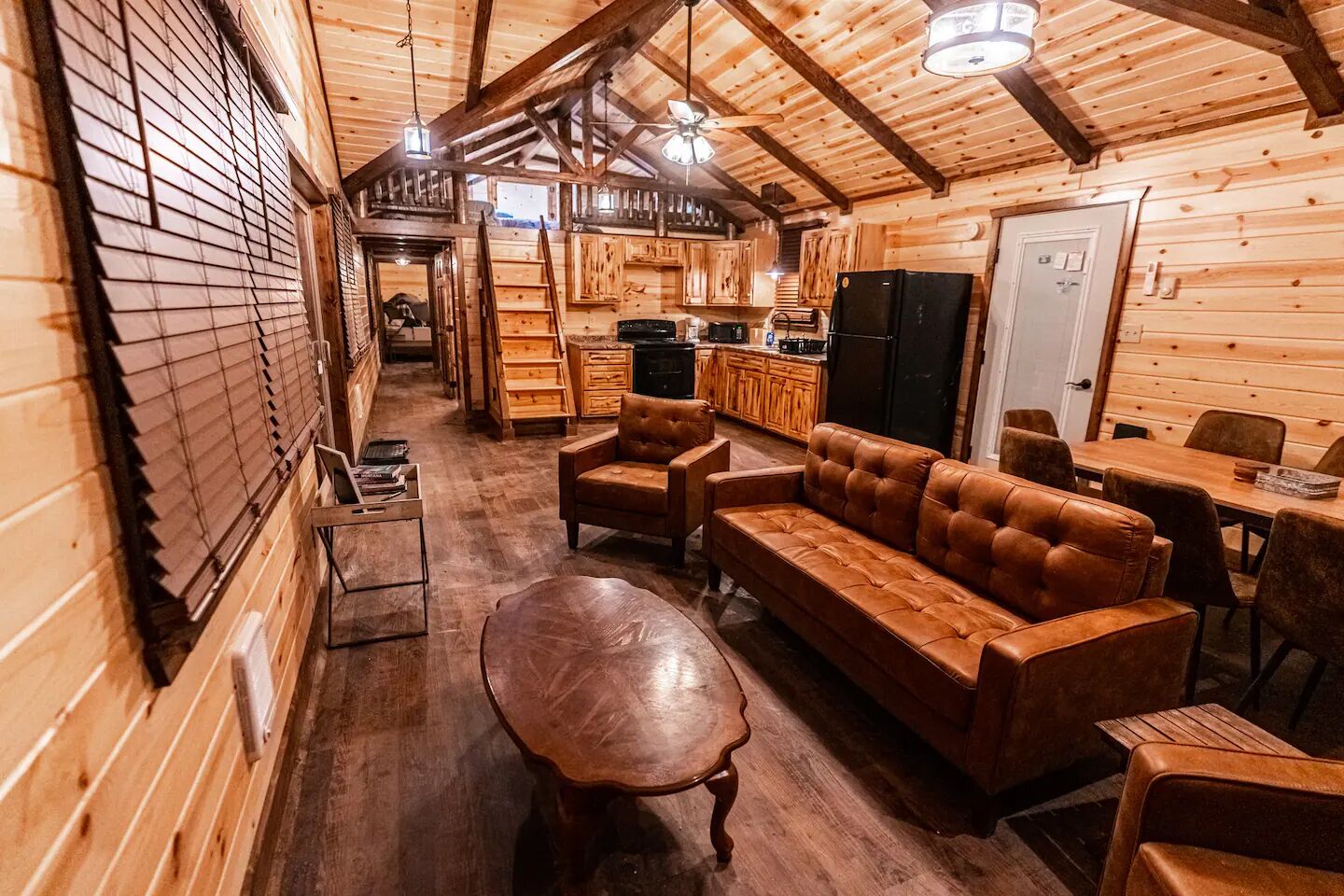 63 Acres & a Cabin - *Sleeps 8* *Close to Lake*