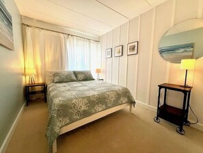 3 bedrooms - Short Stroll to the beach, boardwalk, stores, and restaurants! (Rehoboth Beach)