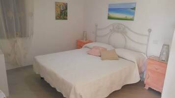 2 Schlafzimmer, Bettwäsche