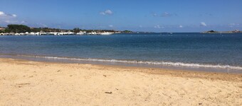 Gelijkvloers appartement Onafhankelijke villa