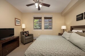1 bedroom, Internet, bed sheets