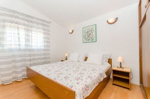 2 bedrooms, free WiFi