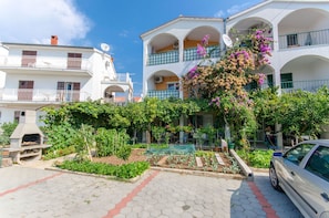 Exterior - Apartments Zoric (Rogoznica)