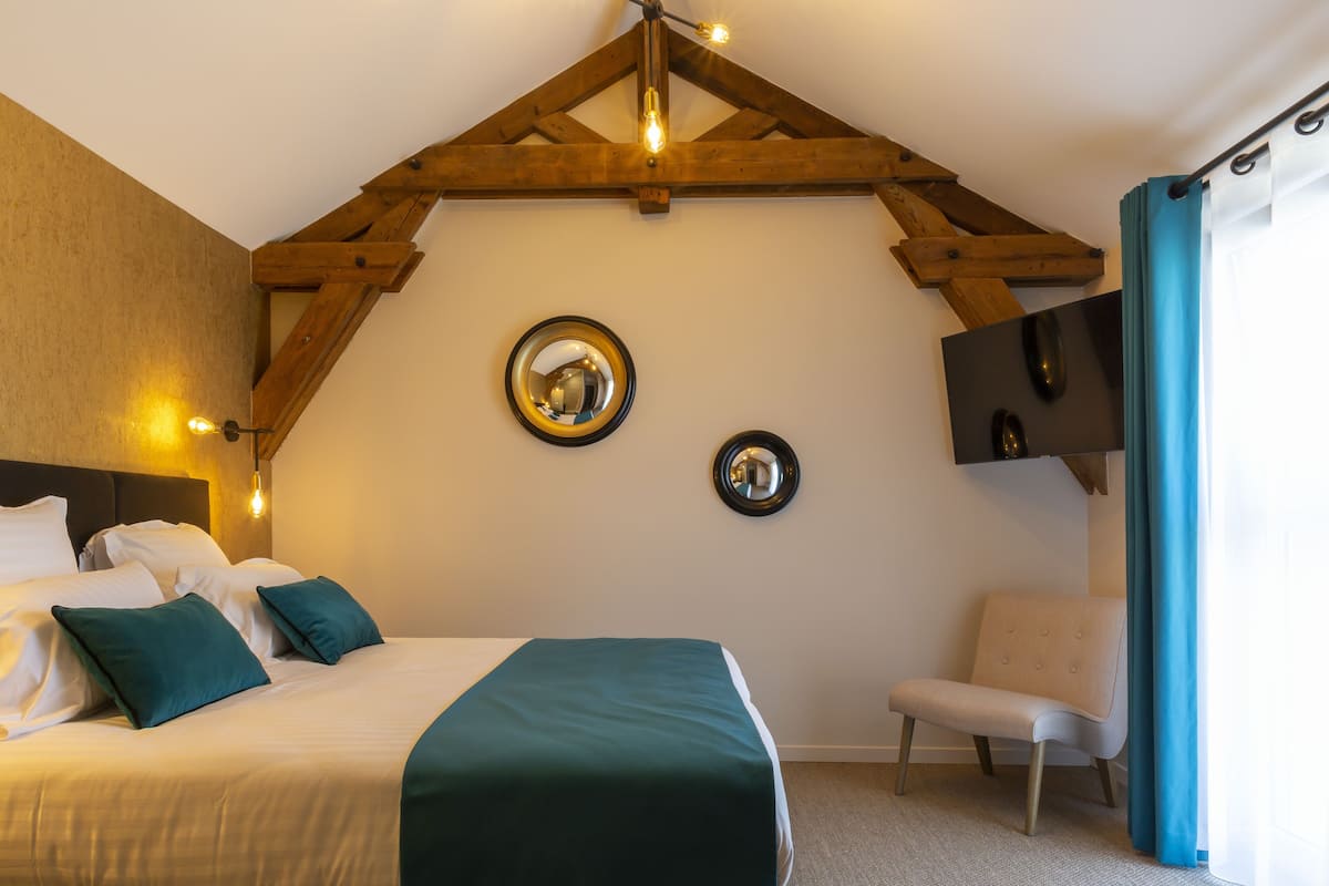 Premium bedding, individually decorated, individually furnished