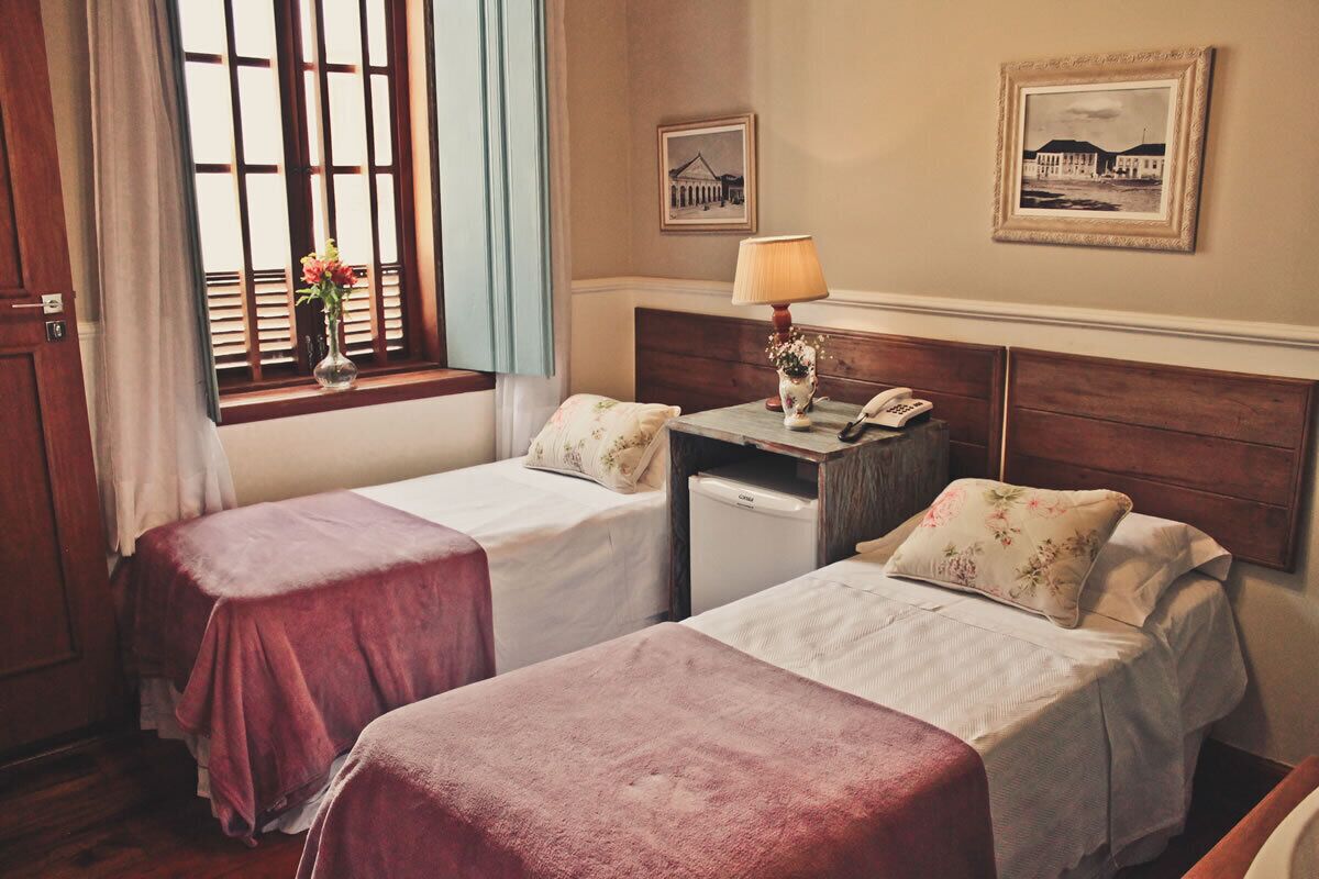 standard double or twin room | minibar, in-room safe, desk, blackout curtains