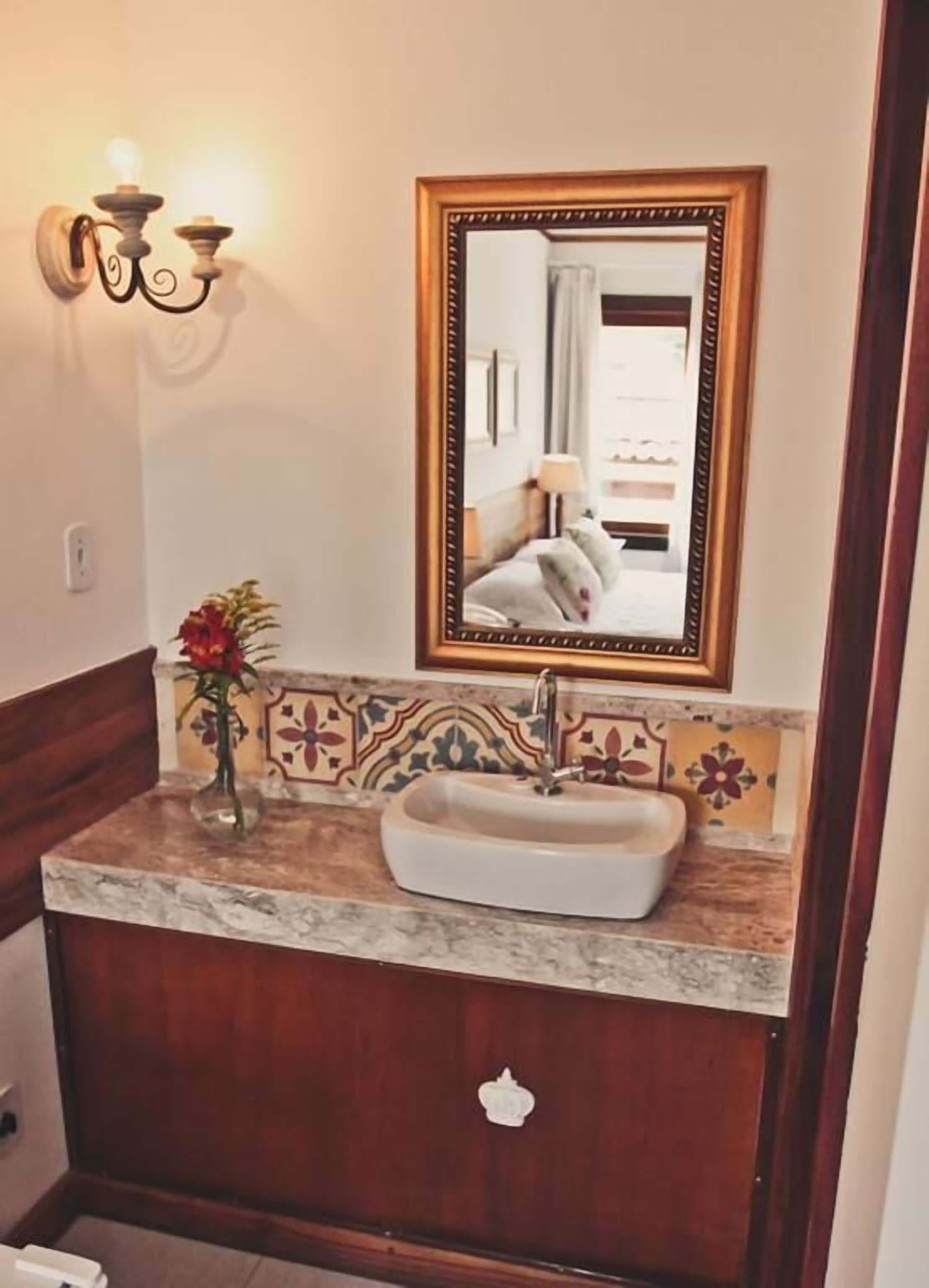 superior triple room | minibar, in-room safe, desk, blackout curtains