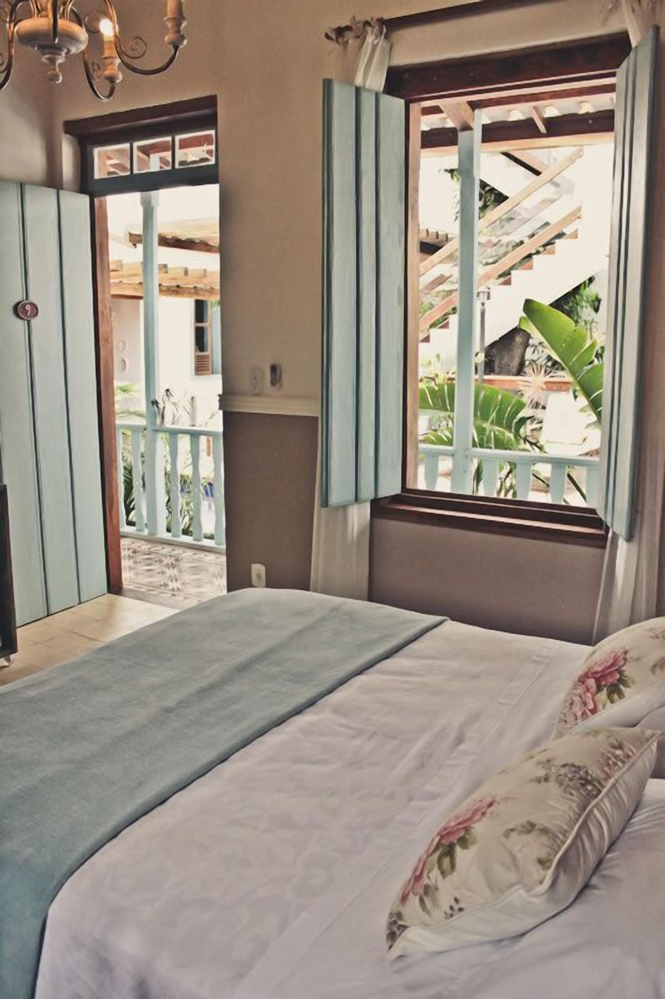 minibar, in-room safe, desk, blackout curtains