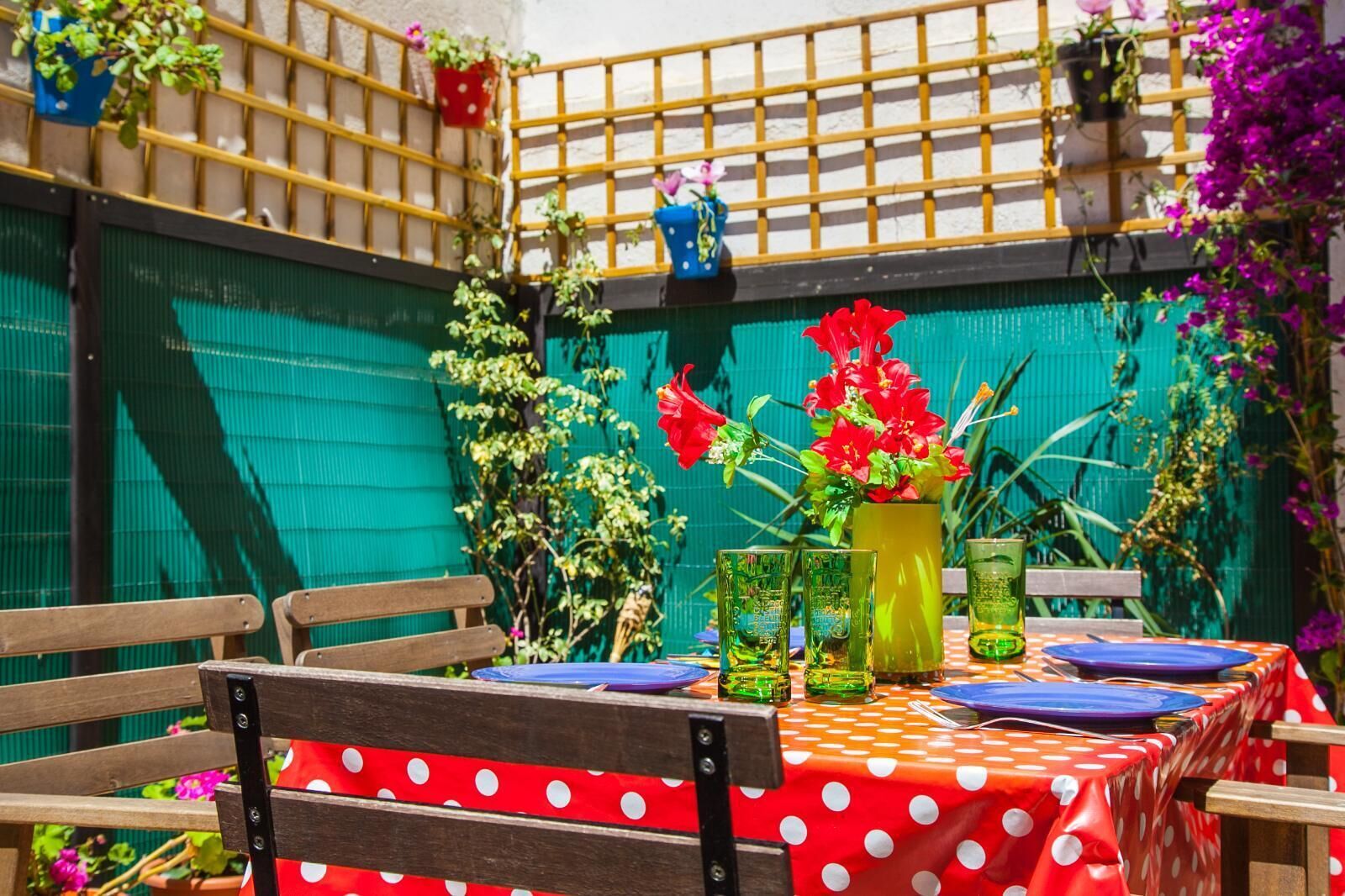 ROSELLÓN Apartment 2 bedr, 2 bathr, terrace & air condit.