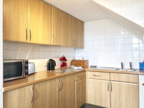 公寓, 2 间卧室 | 私人厨房 | 冰箱、微波炉、烤箱、炉灶