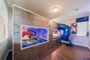 5 bedrooms, iron/ironing board, free WiFi, bed sheets - Masters Getaway: Private Pool, Arcade, Golf View, Near Disney (Four Corners)