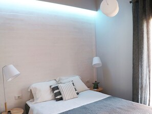 2 bedrooms, in-room safe, iron/ironing board, WiFi - Habitat - Design Apartment in the heart of Nafplio (Nafplio)