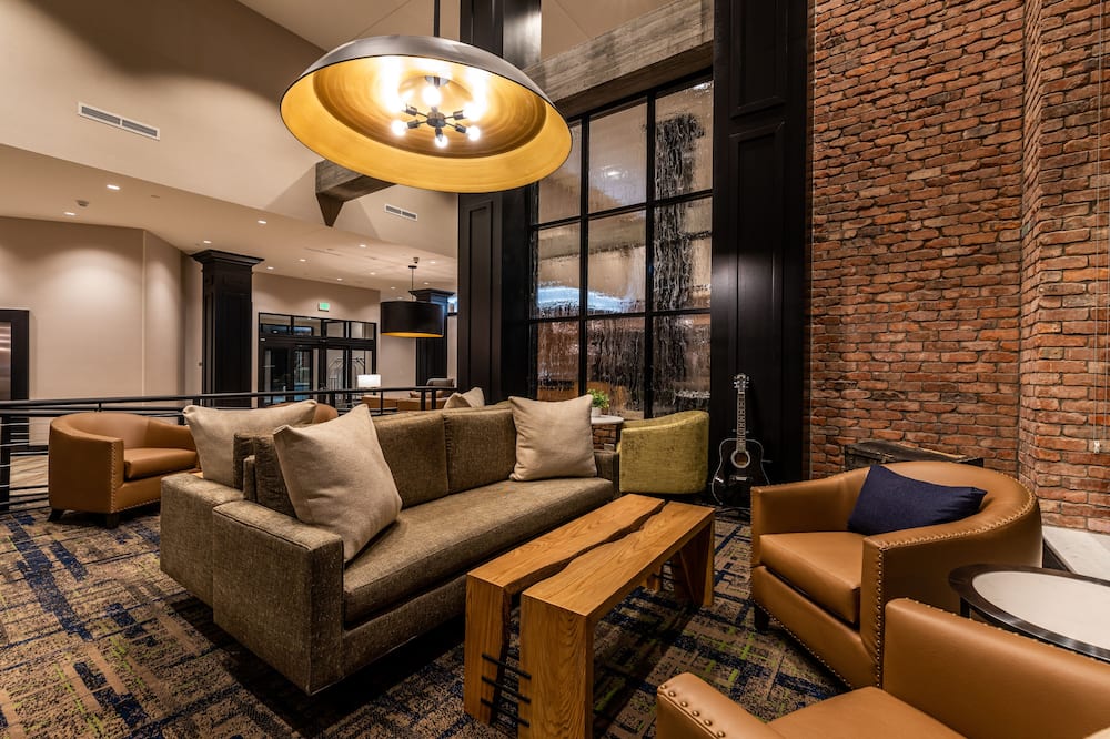 Hyatt House Nashville Downtown/Convention Center