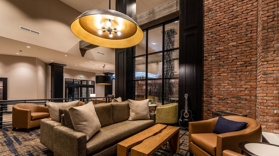 Hyatt House Nashville Downtown/Convention Center