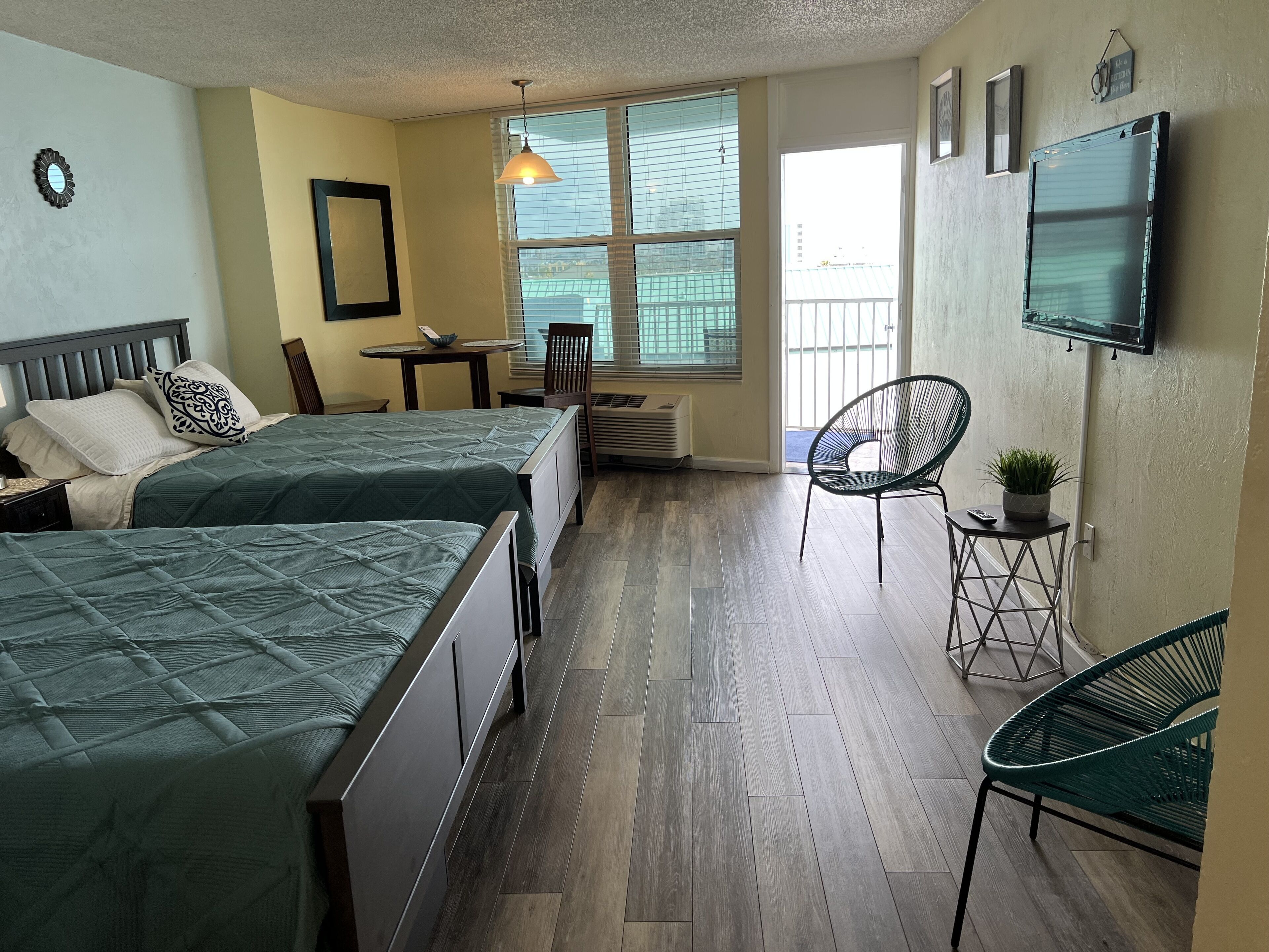 Beach Front Resort Ocean View Condo