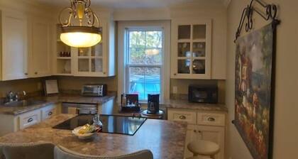 1930'S Charming & Enchanted Unit By Waterfalls