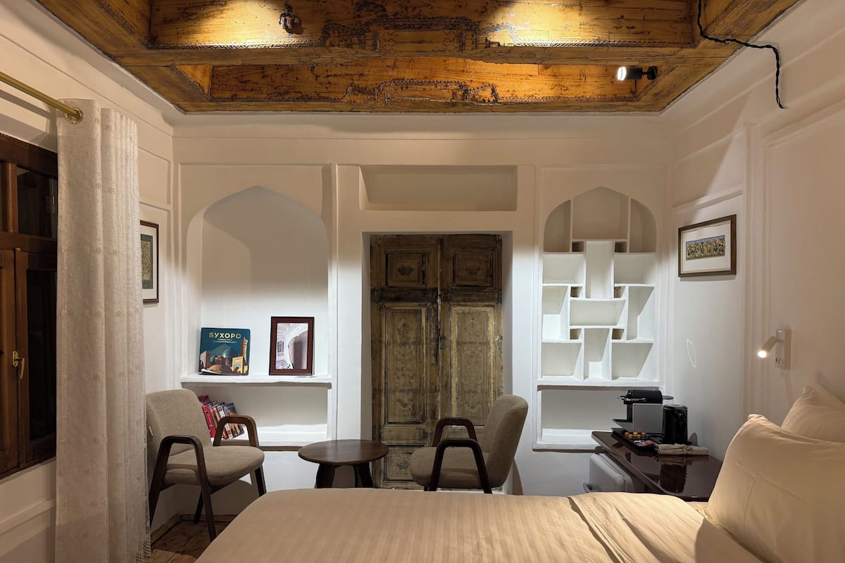 Deluxe Suite with Private Patio
