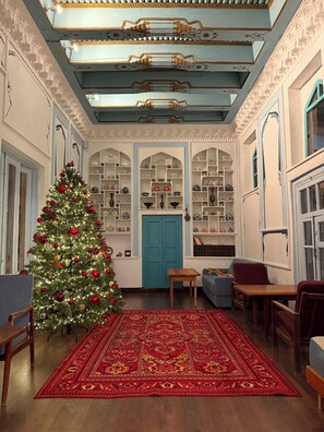 Flat-screen TV - Usman Heritage Hotel (Bukhara)