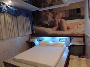 Suite (Com Hidro) | 1 Schlafzimmer, Minibar, laptopgeeigneter Arbeitsplatz