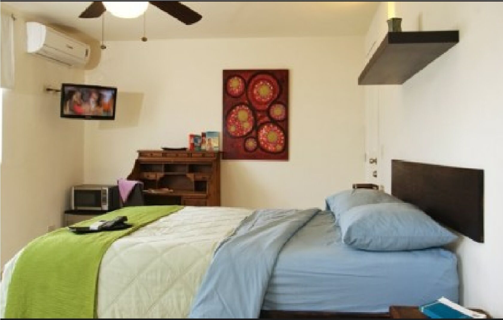 Decoracion con amplios espacios para disfrutar al maximo su estancia.