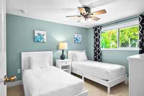 2 bedrooms, iron/ironing board, WiFi, bed sheets