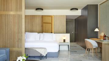 1 habitación, edredón y artículos del minibar gratis