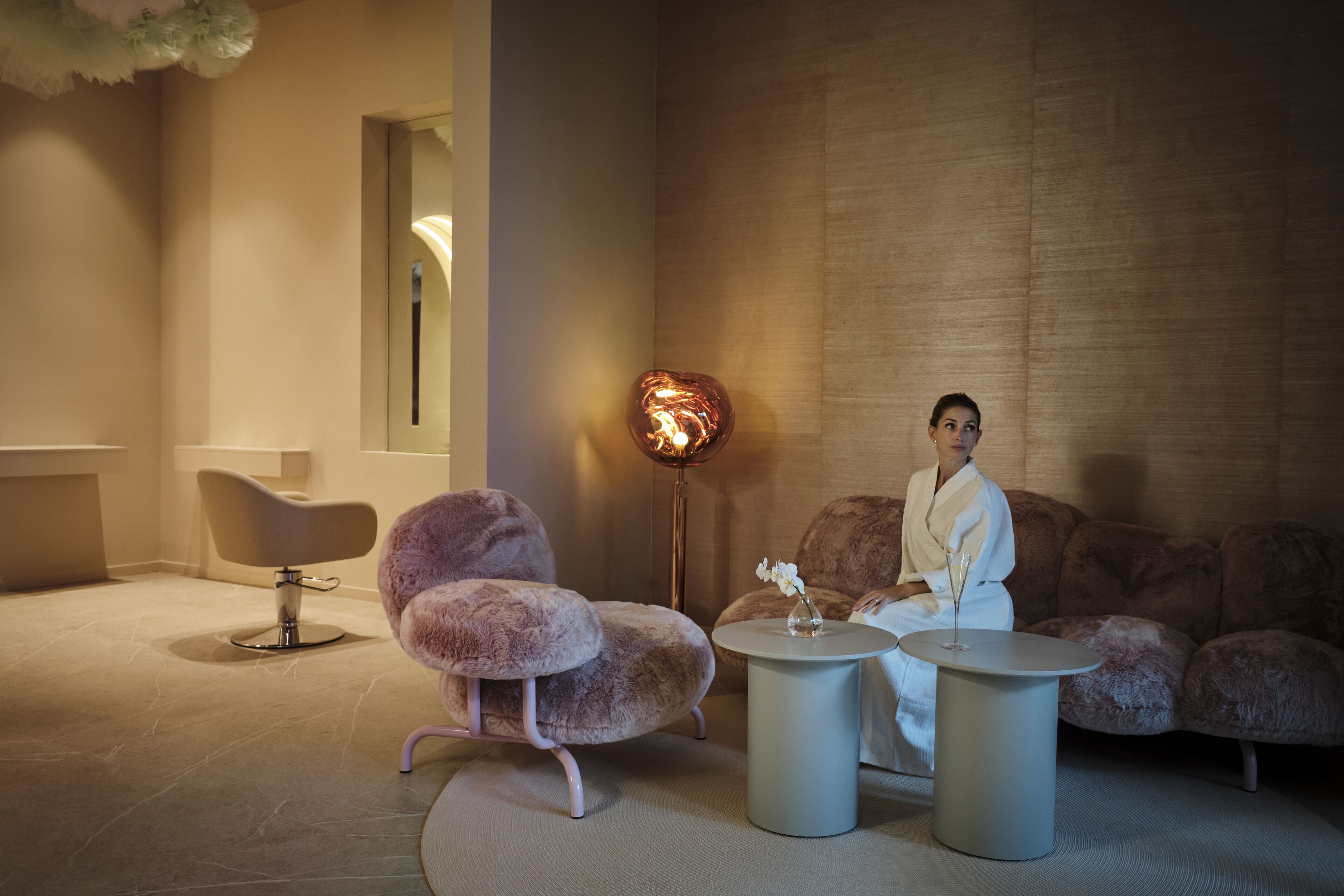 Couples treatment rooms, sauna, steam room, body treatments