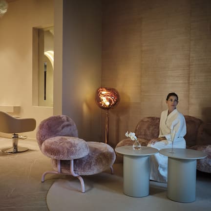 Couples treatment rooms, sauna, steam room, body treatments