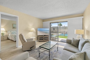 TV - 109 - First Floor 2/2 Comfort Convenience & Views (New Smyrna Beach)