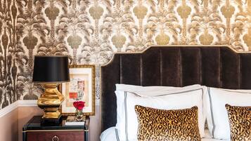 Ropa de cama de alta calidad y minibar