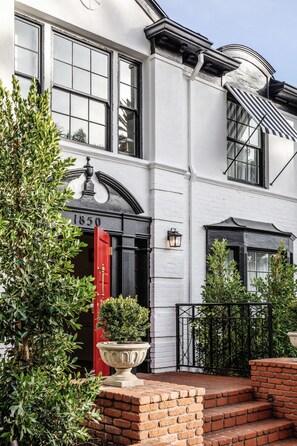 Lối vào nơi lưu trú