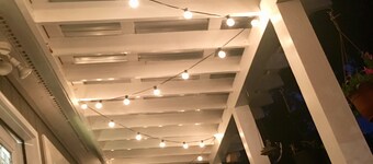 Small house Floral Oasis