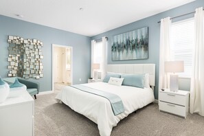 8 habitaciones, tabla de planchar con plancha, wifi y ropa de cama
