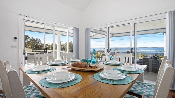 تناول الطعام