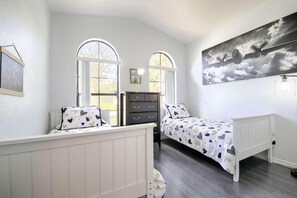 Villa, Multiple Beds (2803 Calabria)