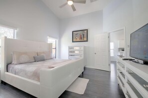 Villa, Multiple Beds (2803 Calabria)